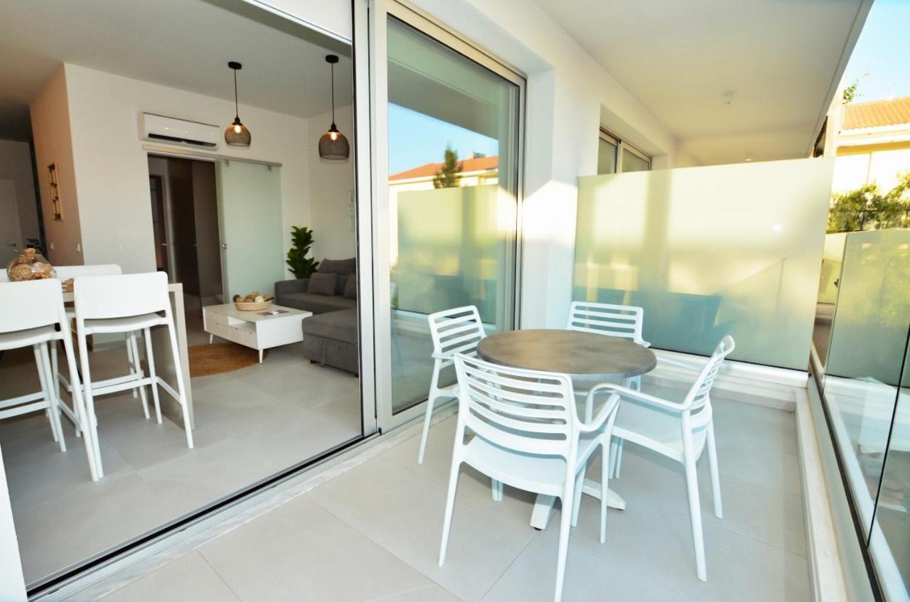 Sunnyvillas: New Studio Spa & Gym In Kapparis โปรทาราส ภายนอก รูปภาพ